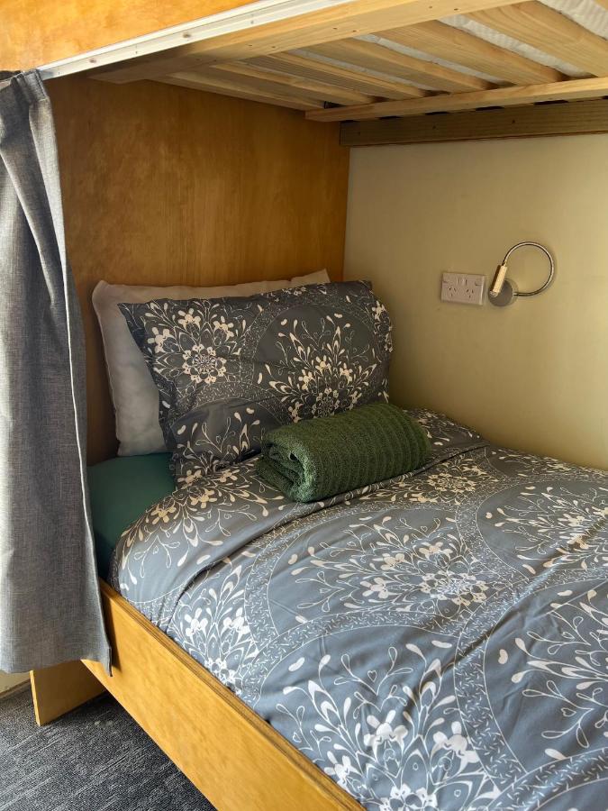 Adventure Wanaka Hostel ภายนอก รูปภาพ